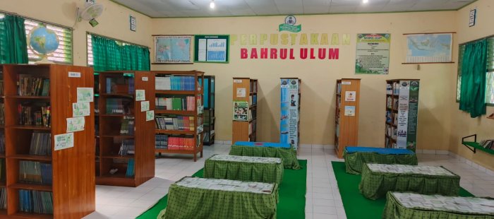 Perpustakaan MTsN 4 Batanghari Selalu Bersih, Rapi, dan Nyaman Setiap Hari