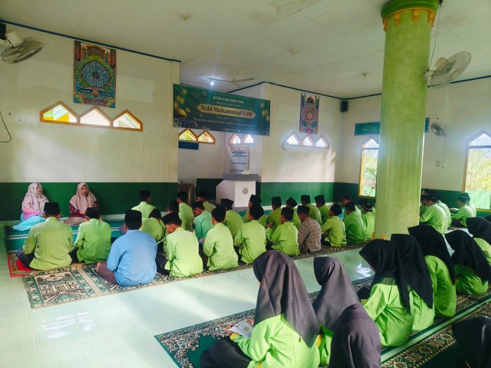 Pembiasaan Jumat: MTsN 4 Batang Hari Gelar Pembacaan Surah Yasin Bersama Pembiasaan Jumat: MTsN 4 Batang Hari Gelar Pembacaan Surah Yasin Bersama