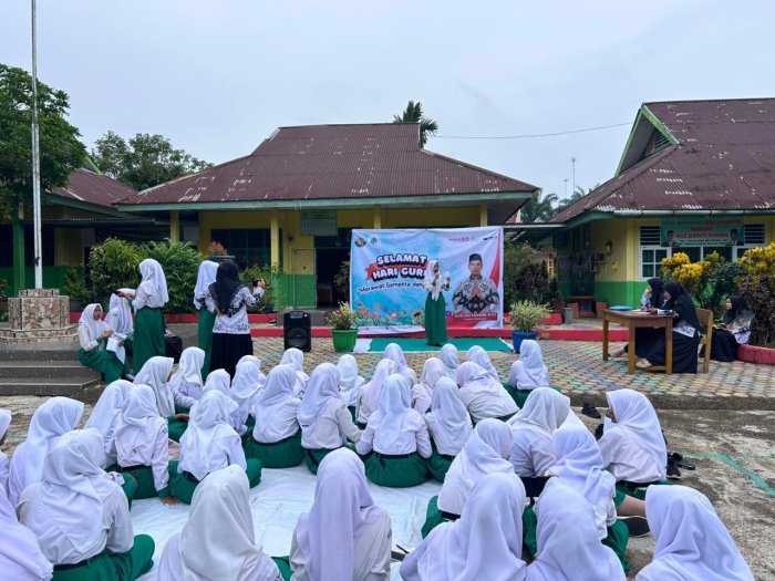 Dukungan Menggema, Puisi Mengalun: MTsN 4 Batang Hari Rayakan HGN dengan Antusias