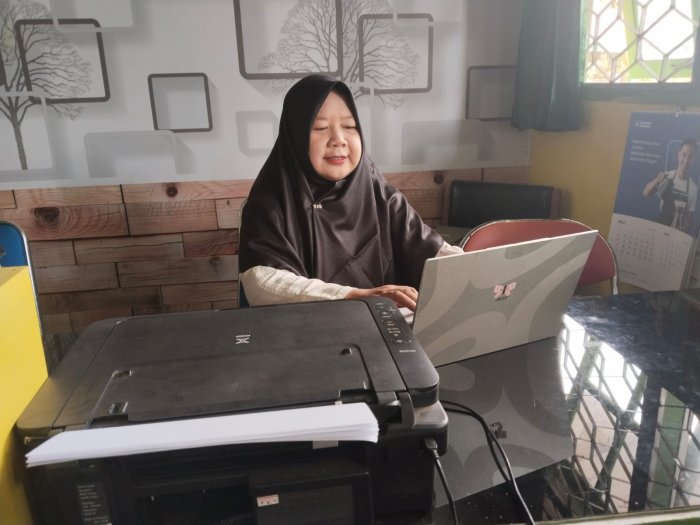 Ketuai Tim Persiapan, Rumini, S.Ag. Rampungkan Struktur Akreditasi MTsN 4 Batang Hari