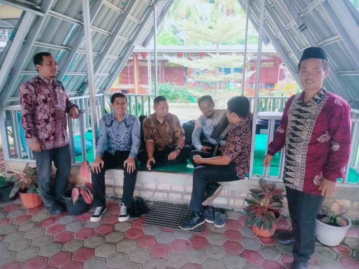 Operator Keuangan MTsN 4 Batang Hari Ikuti Acara Penyusunan Laporan Keuangan dan Sosialisasi Juknis BOS 2026