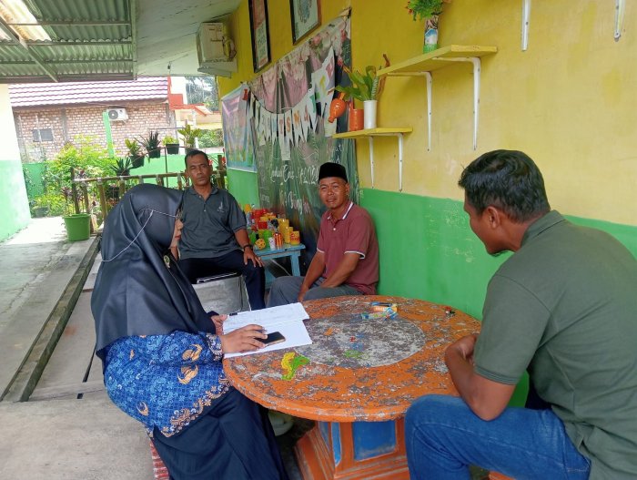 Komite dan Pihak Madrasah Bahas Penyiapan Pembangunan Pendopo di MTsN 4 Batanghari