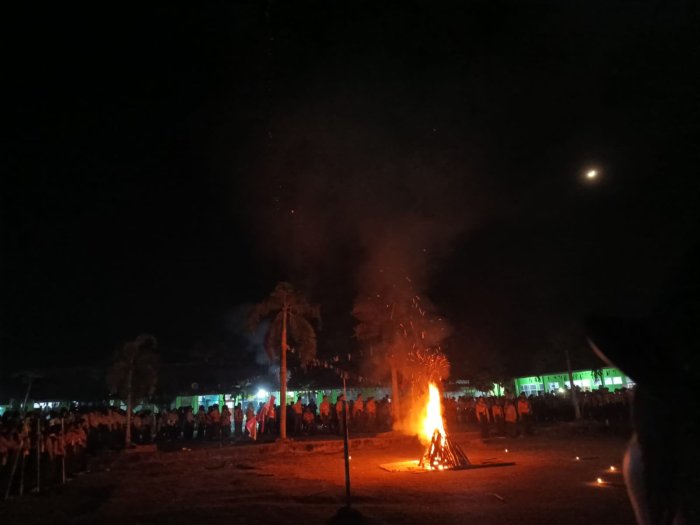 Regu Tulip dan Cobra Ikuti Malam Api Unggun Jamran Kecamatan Bajubang Regu Tulip dan Cobra Ikuti Malam Api Unggun Jamran Kecamatan Bajubang